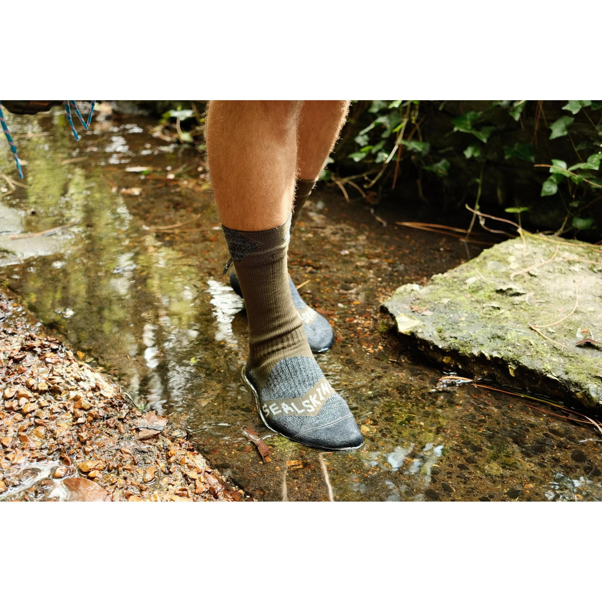 Sealskinz Raynham Waterproof All Weather Mid Length Socks  - 