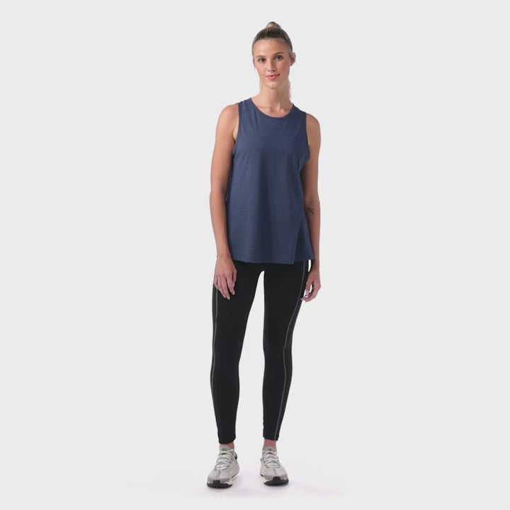 Smartwool Womens Active Mesh High Neck Tank - Nightfall Blue/Deep Navy
Fit Video