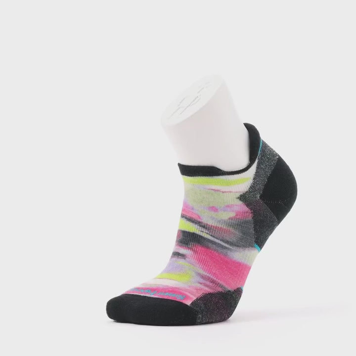 Smartwool Womens Run Targeted Cushion Brushed Print Low Ankle Socks - Power Pink
