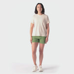 Smartwool Womens Perfect Crew Short Sleeve Tee - Almond
Fit Video