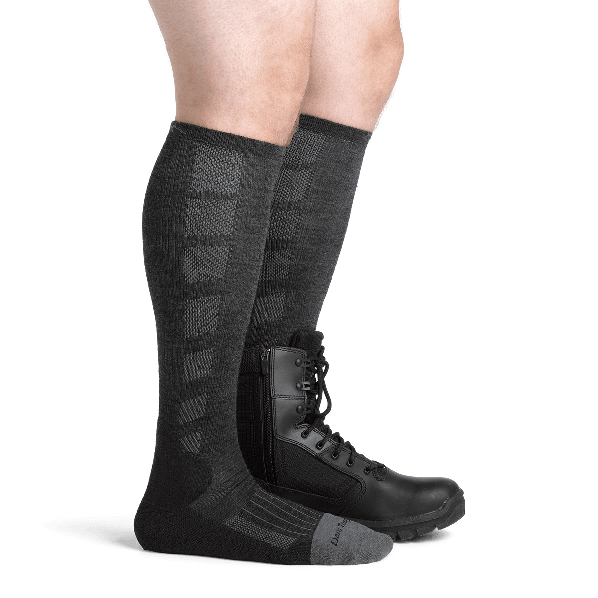 Darn Tough Mens Stanley K Over-the-Calf Lightweight Work Socks