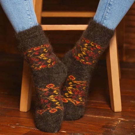 Siberia Spirit Old World Charm Crew Socks  - 